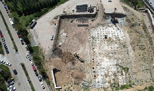 Umuttepe Cami ve Otoparkı'nda çalışmalar başladı 