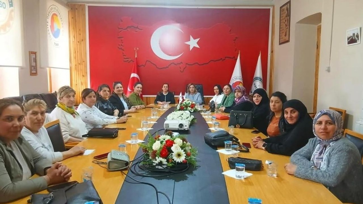 Kars’ta kadın girişimciler ve kooperatifler ortak bir zeminde buluştu