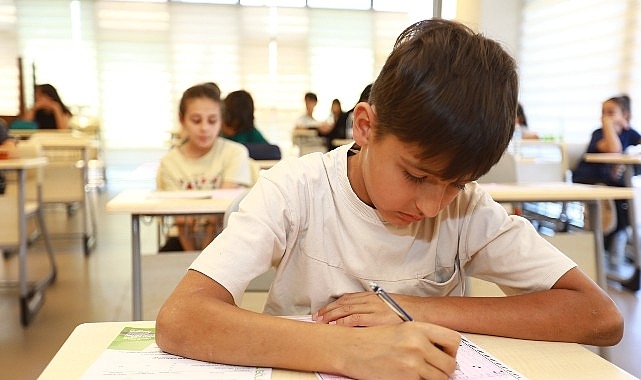  Başkan Filiz Ceritoğlu Sengel: Her zaman gençlerimizin yanındayız