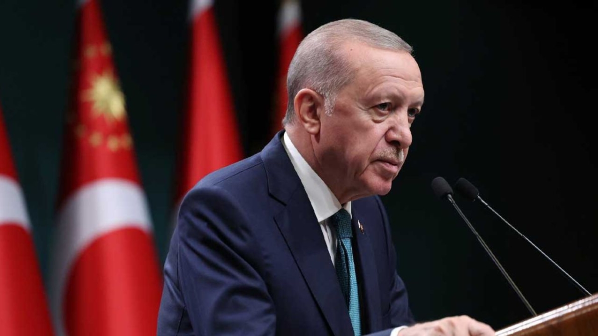 Cumhurbaşkanı Erdoğan'dan şehit Astsubay Hüseyin Uzun'un ailesine taziye mesajı
