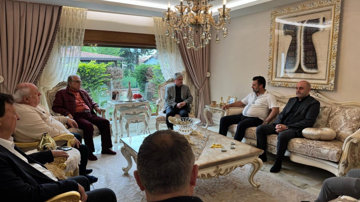 Sakarya Valisi Rahmi Doğan'dan Bülent Uygun'a taziye ziyareti