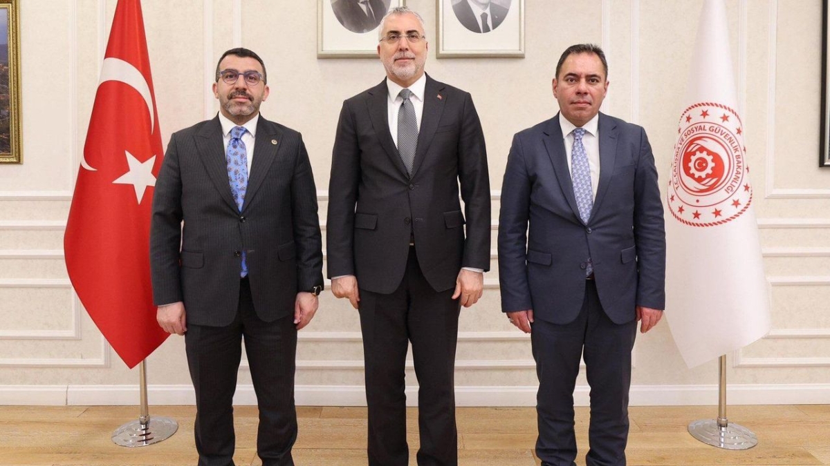 Kars Milletvekili Çalkın ve Başkan Senger, Bakan Işıkhan'ı ziyaret etti