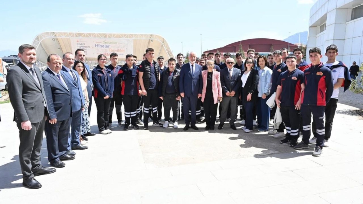 Şükrü Başdeğirmen: 