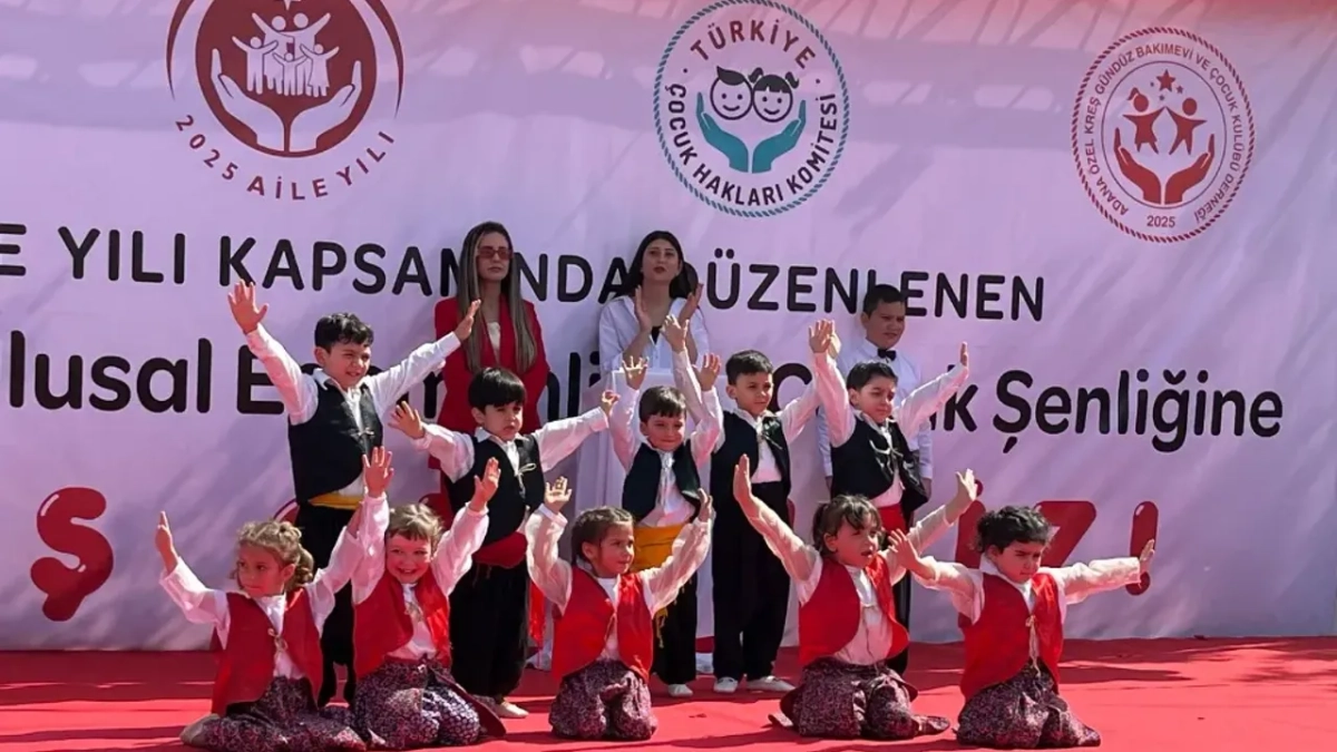 Sevgi Evleri Sitesinde bayram coşkusu