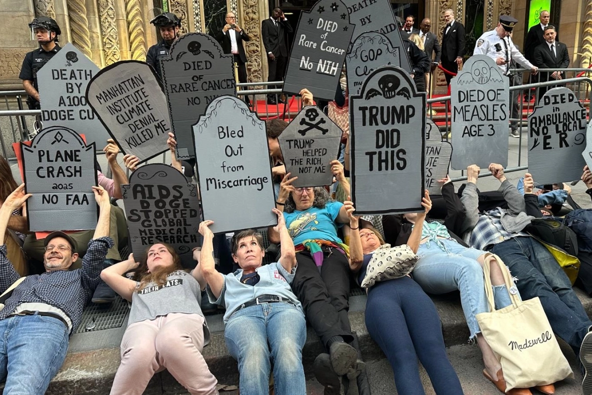 Manhattan’da 'Milyarder Galasına' protesto şoku!