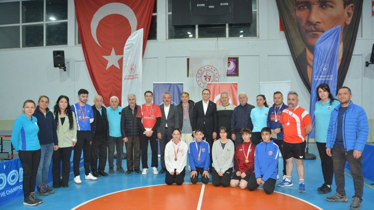 Şalpazarı’ndaki turnuvaya 'Vakfıkebir 14 Şubat' damga vurdu