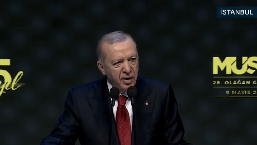 Cumhurbaşkanı Erdoğan'dan ekonomi mesajları: Dalgalanmalar karşısında başarılı sınav verdik