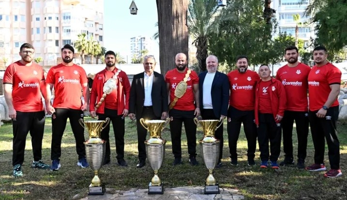 Antalya Muratpaşa Spor Kulübü'nde Yeni Görev Dağılımı Yapıldı








