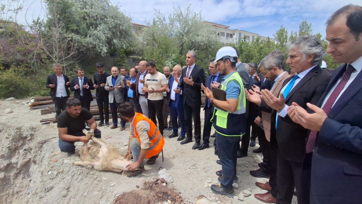 Beypazarı’nda 24 derslikli okul temeli törenle atıldı