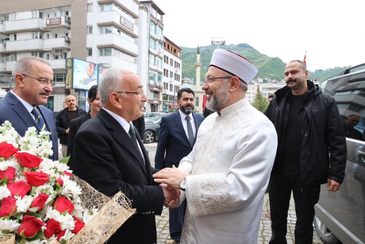 Diyanet İşleri Başkanı Ali Erbaş, Büyükşehir’de Ziyarette Bulundu