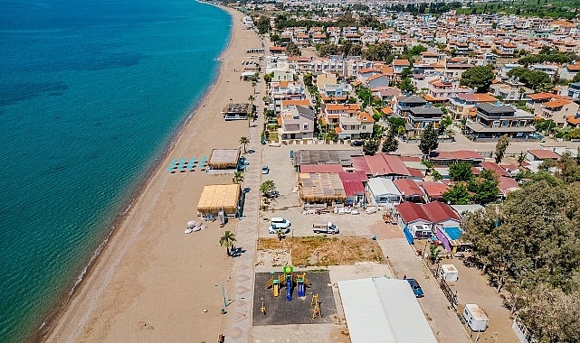 Seferihisar Belediyesi’nden Ürkmez’e denize sıfır sosyal tesis 