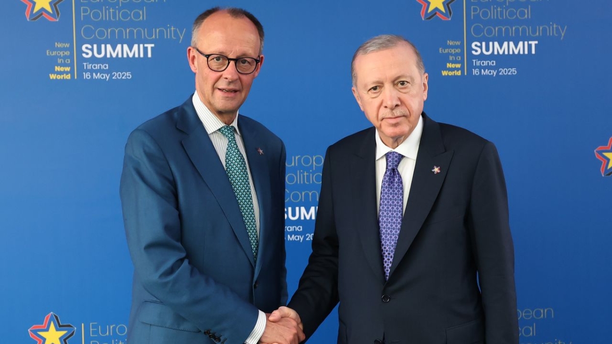 Cumhurbaşkanı Erdoğan, Almanya Başbakanı Merz ile Tiran'da görüştü