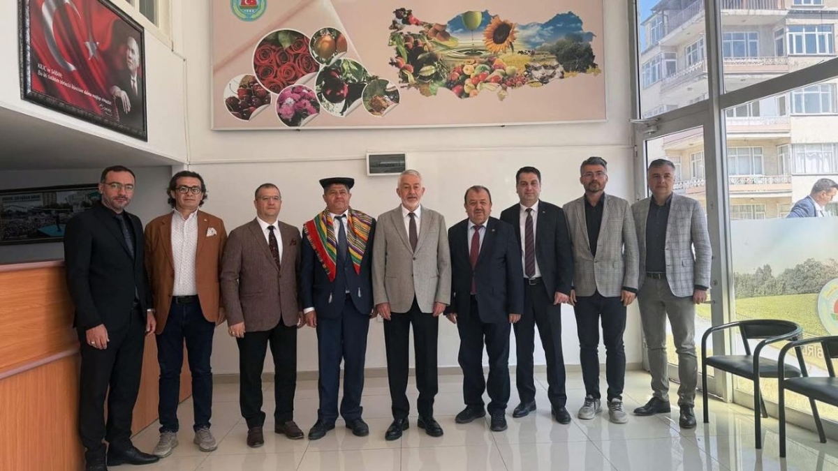 Ziraat Odası Başkanı Selçuk: Çiftçilere değer veren bir belediye başkanımız var