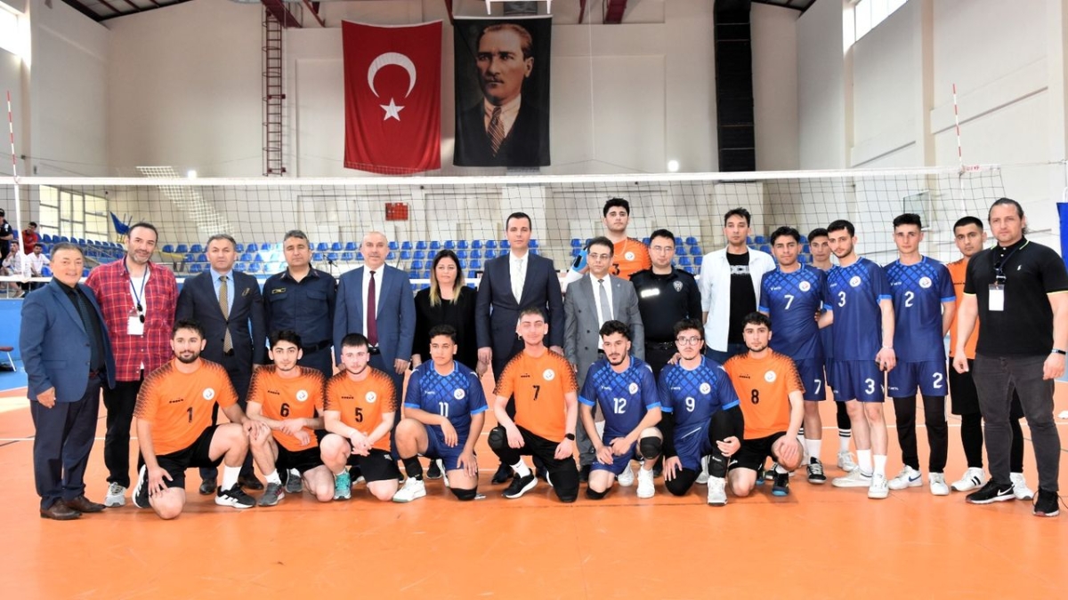 Şalpazarı Meslek Yüksek Okulu finalde