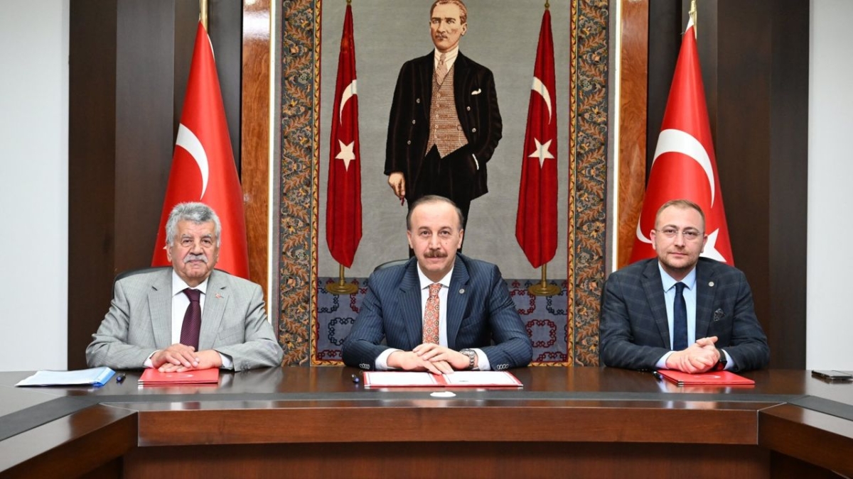 Isparta Valisi Erin: Hayırseverlik ruhuyla temeli atılan binamızın yüzde 95'i tamamlandı