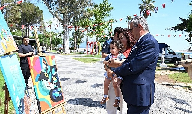 Öğrencilerden sanatla çevreye duyarlılık mesajı   