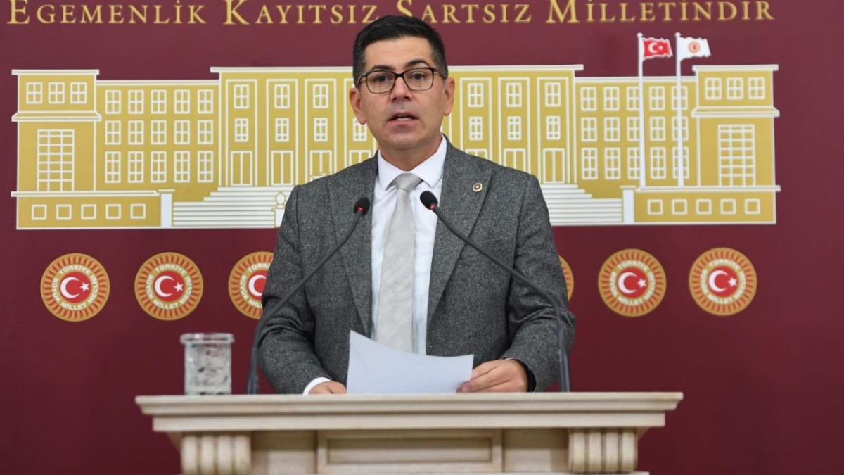 Chp Milletvekili Halıcı iki mühendisin intiharını meclise taşıdı