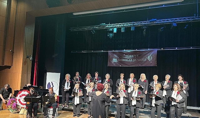 Sevda-Cenap And Müzik Vakfı koroları 27. Türkiye Korolar Şenliği'nde