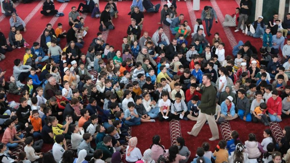 Kocaeli’de çocuklara dijital farkındalık eğitimi