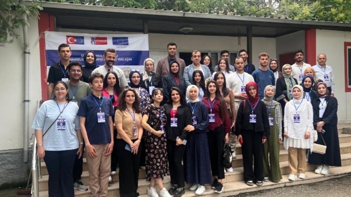RTÜK öncülüğünde gençler siber zorbalığa karşı Batman’da buluştu