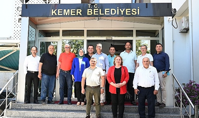 Başkan Topaloğlu muhtarlarla bir araya geldi 