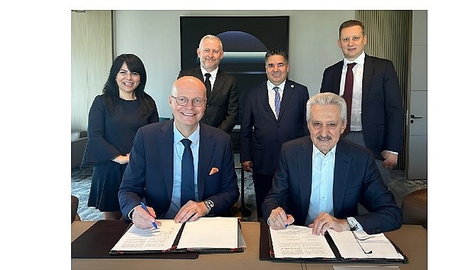 Zimmer Biomet, Acıbadem Sağlık Grubu ile yeni bir global anlaşma imzaladı