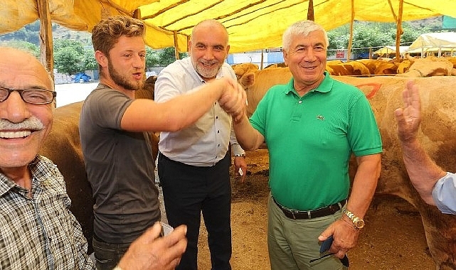 Canik'te Kurbanlıklar Görücüye Çıktı