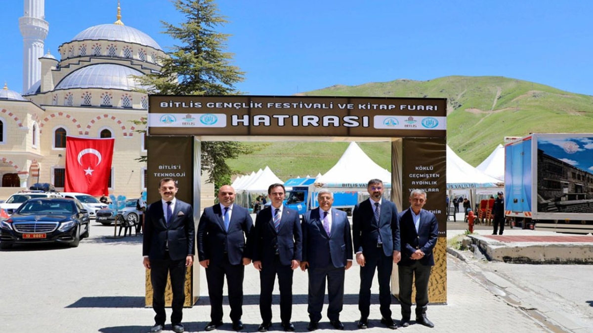 Cumhurbaşkanı Başdanışmanı Demiröz’den Bitlis’e ziyaret