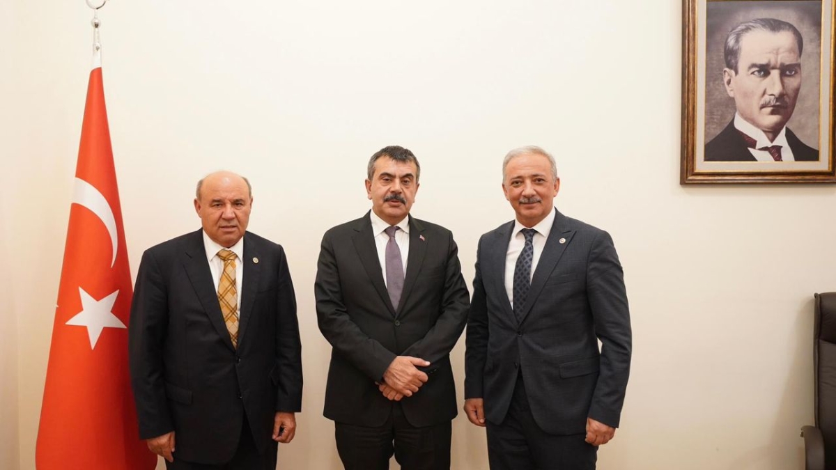 Milletvekilleri Mete ve Otgöz’den 2,5 milyarlık müjde