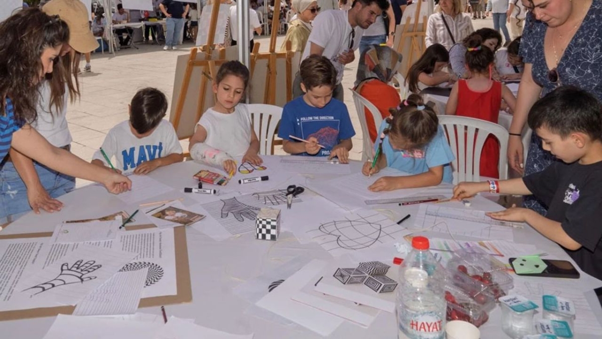 İzmir’de matematiğe dokunuş!