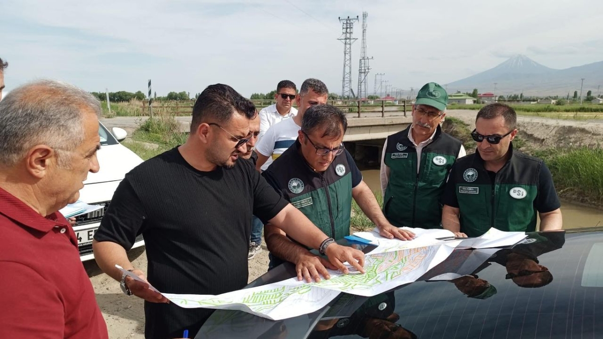 DSİ yetkililerinden Iğdır Ovası Sulama Projesi'ne yerinde inceleme