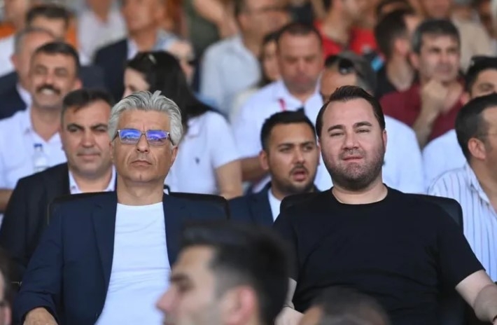 Balıkesirspor’a Play-Off Desteği: 10 Otobüs Taraftar Adana Yolunda








