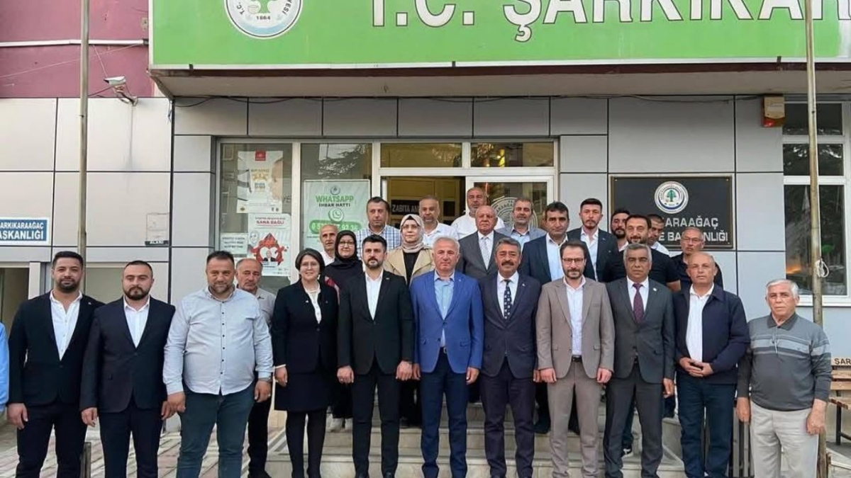 AK Parti heyetinden Şarkikaraağaç’a çıkarma