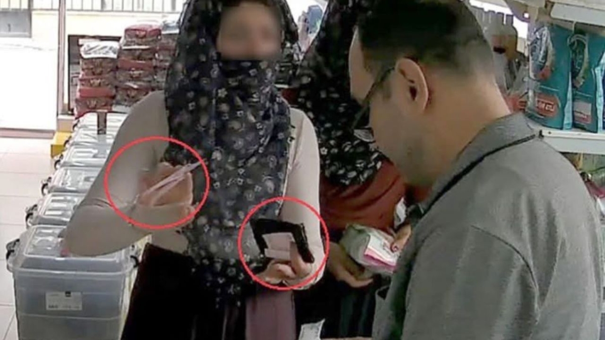Antalya'da sihirbaz gibi yankesicilik: 200 TL'yi 10 TL ile değiştirdiler