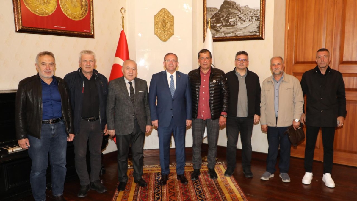 Kars Valisi Ziya Polat, Kocaeli Büyükşehir Belediyesi heyetini kabul etti