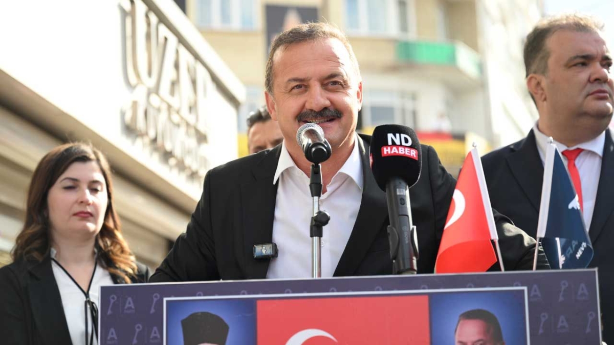 Ağıralioğlu Nevşehir'de basın toplantısı gerçekleştirdi