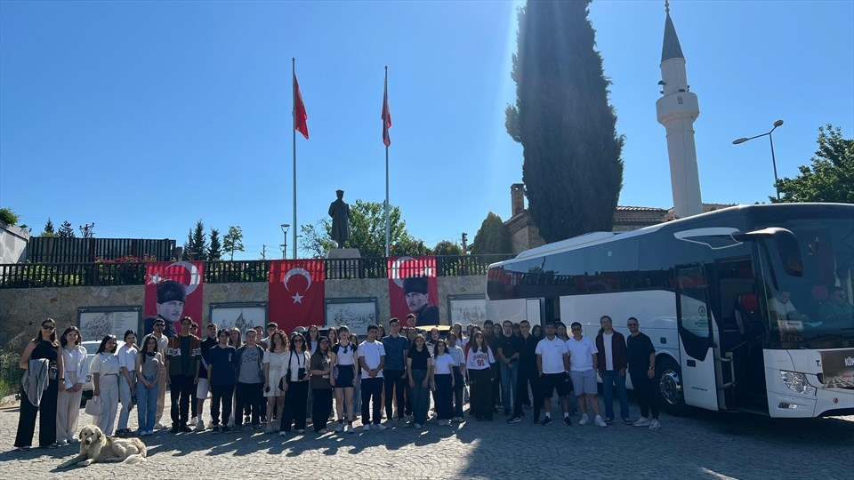 Denizlili Gençler Çanakkale’de Tarihle Buluştu