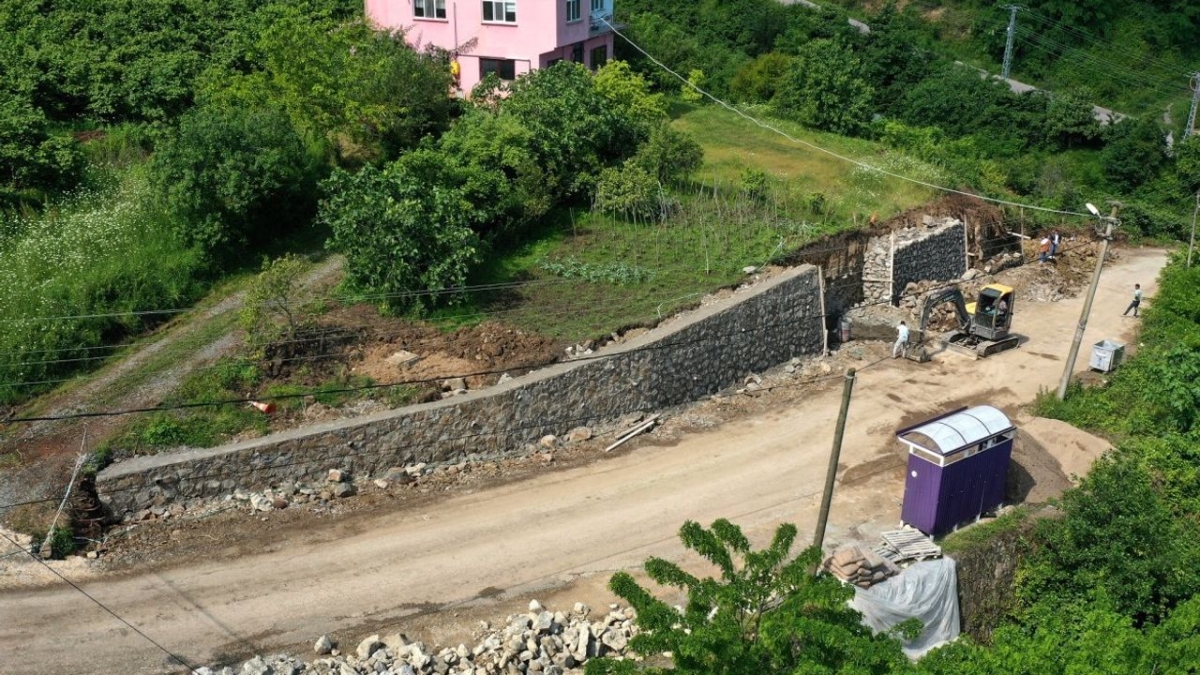 Gülyalı'da yol güvenliği güçleniyor