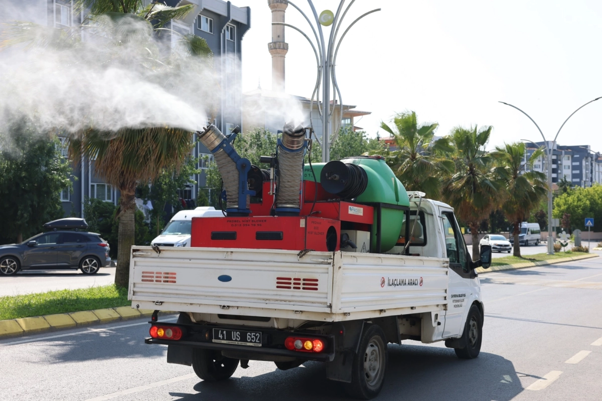 Çayırova’da vektörle mücadeleye devam