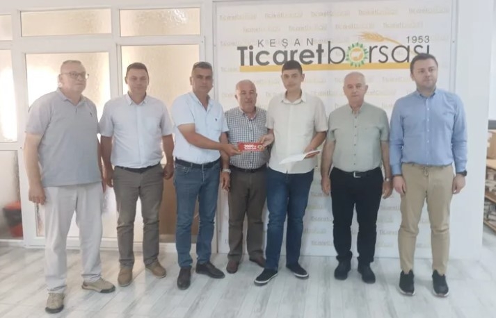 Keşan’da Yılın İlk Buğday Hasadı Piyasaya Çıktı