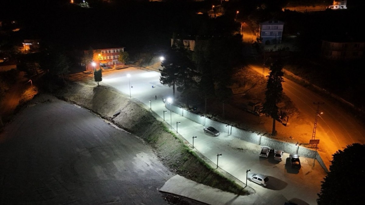 Aydınlatma Çalışmalarında Hızlı Tempo Sürüyor