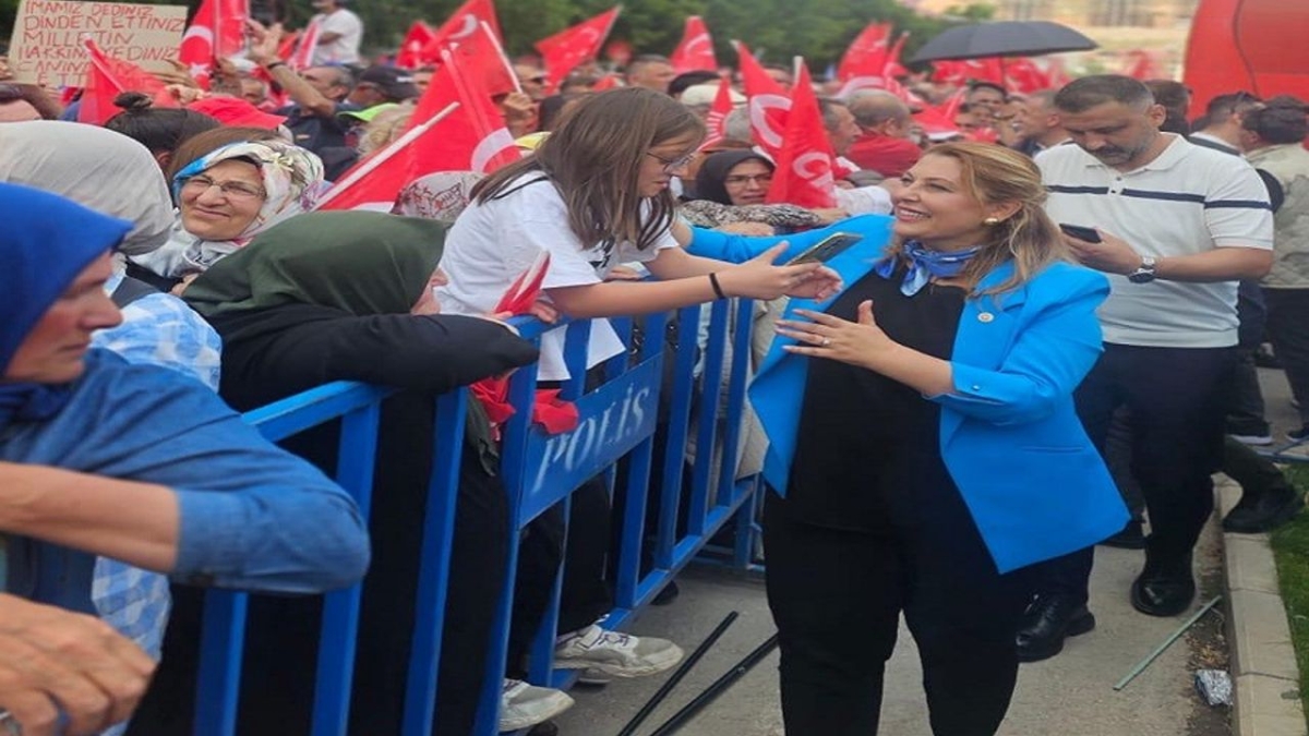 Elvan Işık Gezmiş: Halkımız CHP iktidarını istiyor