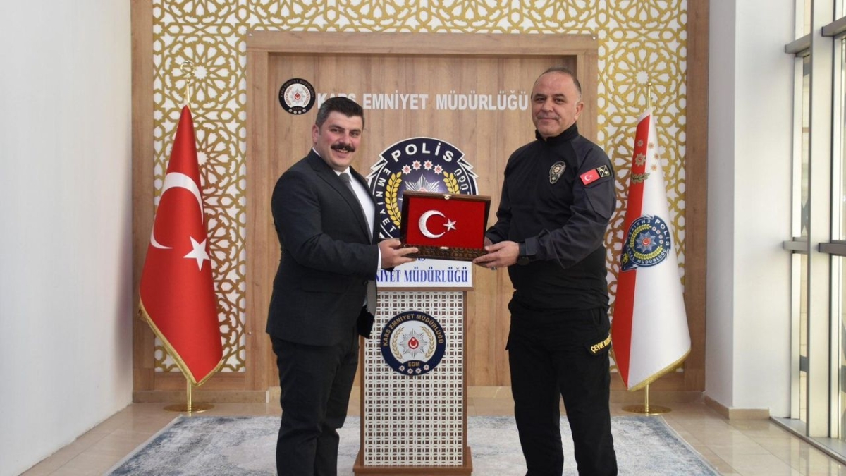 Vali Yardımcısı Muhammed Enes Çıkırık’tan Emniyet Müdürü Saka’ya veda ziyareti