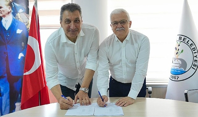 Aslan Yol Burhaniye Belediyespor'da Başantrenör Mustafa Seçerlioğlu dönemi başladı