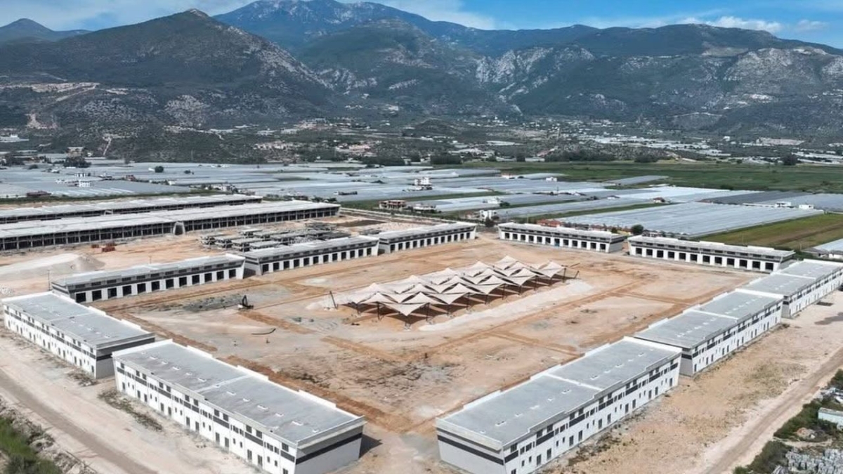 Kaş Kınık’ta dev hal kompleksi projesinde sona yaklaşıldı