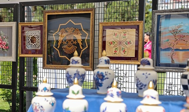 Selçuklu Sanat Tasarım Atölyesi'nden Göz Kamaştıran Yıl Sonu Sergisi