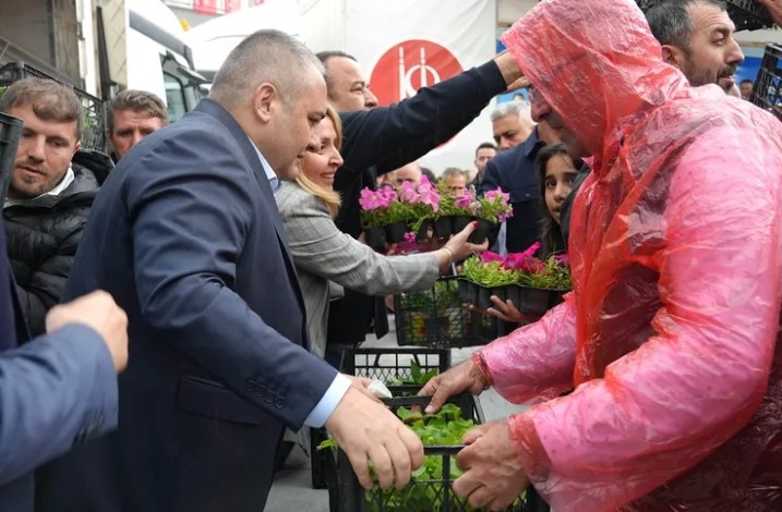 Ankara Keçiören Belediyesi Üreticinin Yanında

