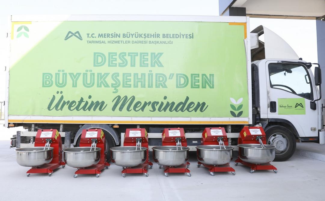 Büyükşehir’in Destekleri Üretimde Bereket, Yetiştiricilere Can Suyu Sağlıyor