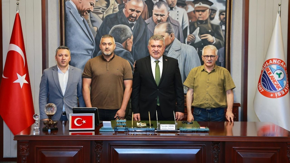Bulancak Belediye Başkanı Necmi Sıbıç Belçikalı misafirlerini ağırladı