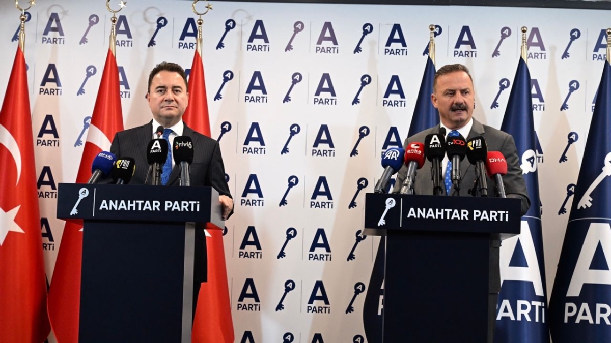 Ağıralioğlu: Terörsüz Türkiye'yi daha DEM'e söylettiremediler